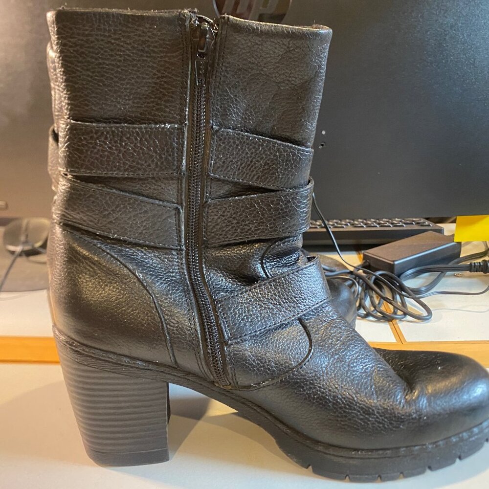 b.o.c. Black Leather Heeled Ankle Boots winter fall shoes buckle design